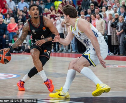 迪亚斯闪耀拜仁首季，数据已超罗本里贝里同期