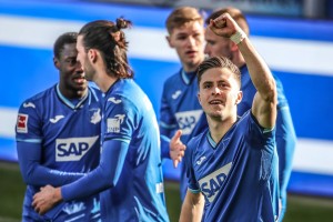 周日023 德甲 多特蒙德VS霍芬海姆：比分预测