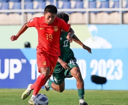 喜讯！上港俱乐部高层亲自去西甲上门运作蒯纪闻留洋，已有俱乐部报价