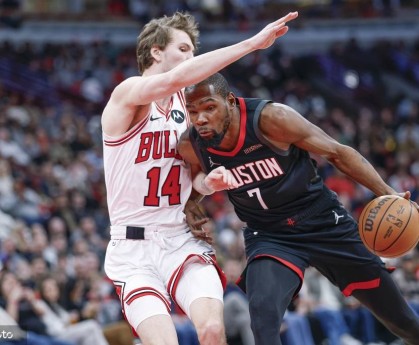 杜兰特空砍40分申京33+13+10 谢泼德13分火箭不敌公牛